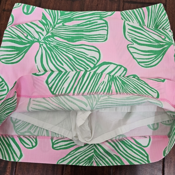 Lillt Pulitzer Marigold Skort Tropical Green And Pink Print Size 8 - Picture 2 of 4
